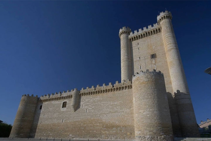 Castillo Fuensaldaña